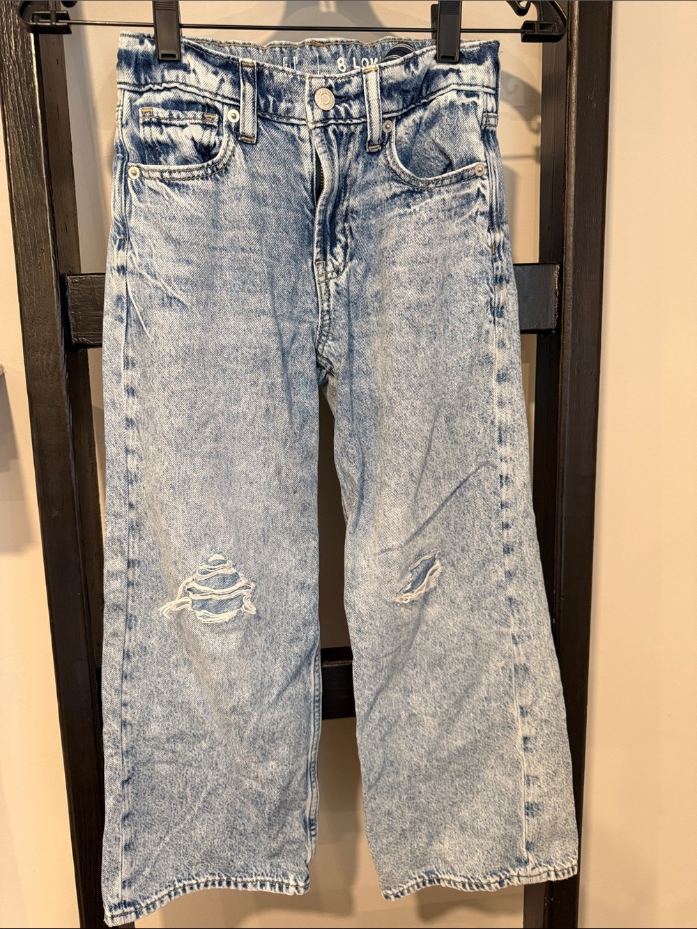 GAP kids Light Blue Relaxed Fit Distressed Jeans size 8